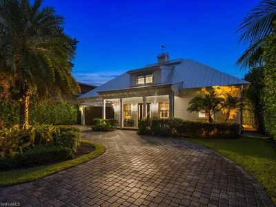 776 7th Ave N, Naples, FL, 34102