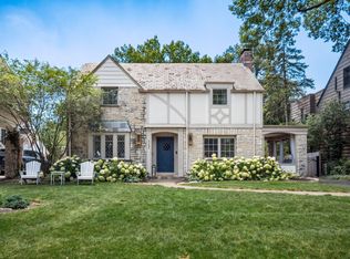 2393 Coventry Rd, Columbus, OH 43221