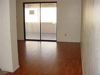 4th image of 15459 Chaparral St