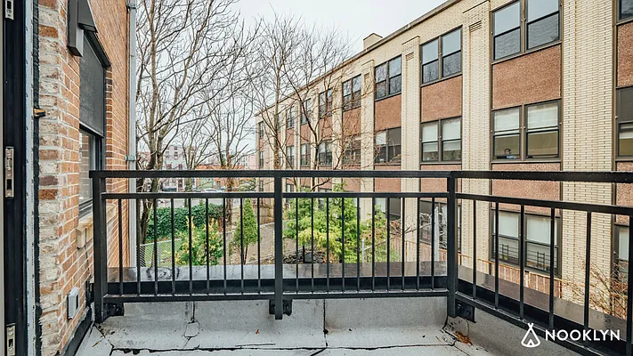 Rented by Nooklyn NYC LLC | media 69