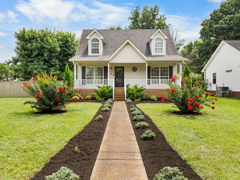1st image of 303 Highland Dr