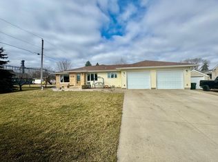 324 NW 5th St, Buffalo Lake, MN 55314