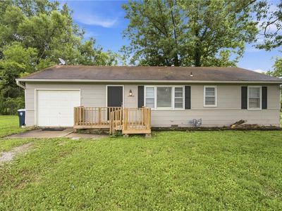 11709 Lawndale Ave, Kansas City, MO, 64137