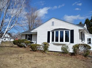 130 Oldfield Rd, Chicopee, MA 01013