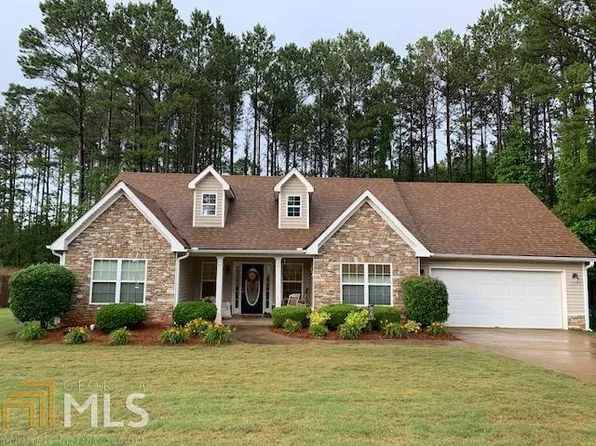1135 Manchester Ct, Social Circle, GA 30025
