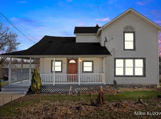 157 Maple St, Freeport, MI 49325