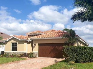 5731 Magnolia Ridge Pl, Sarasota, FL 34243