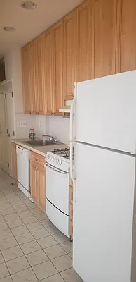 Rented by ONE Manhattan Real Estate | media 5
