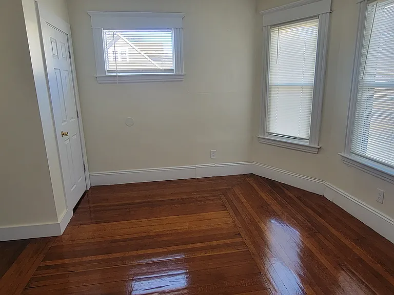 104 Kenyon St #3 — Photo 6