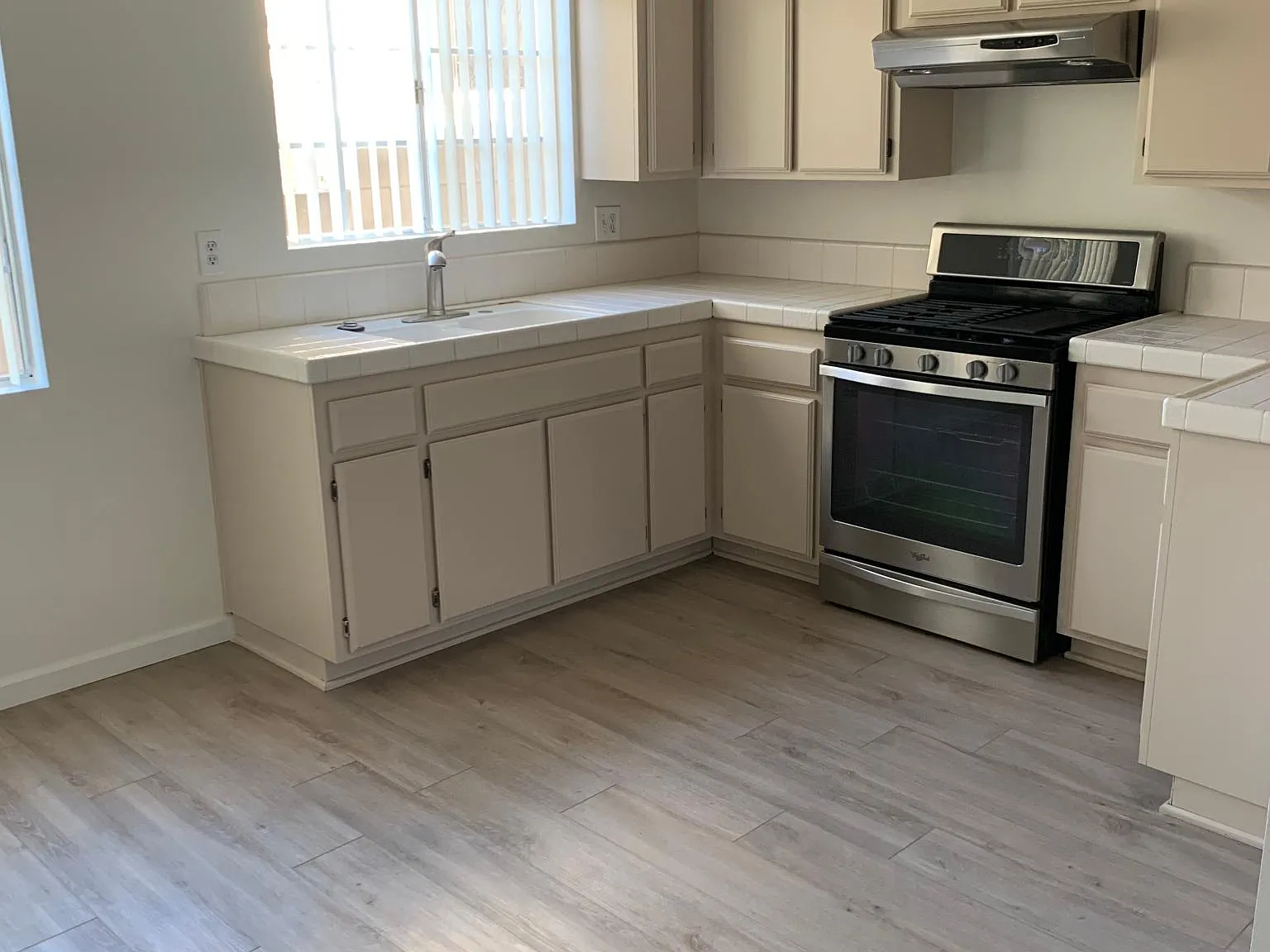 7028 Newlin Ave — Photo 3