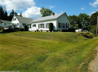 40 Lincoln Ave, Winterport, ME 04496