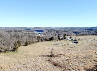 200 H Nevels Rd, Bronston, KY 42518