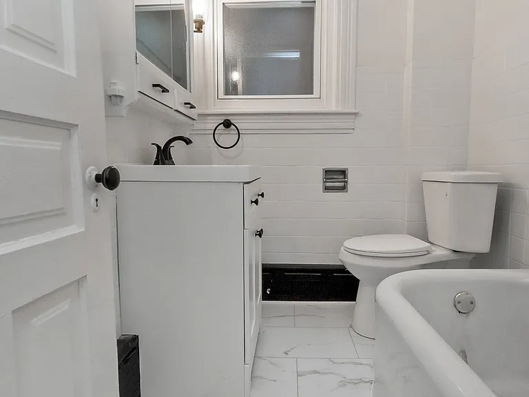 46 S 10th St #1 — Photo 11