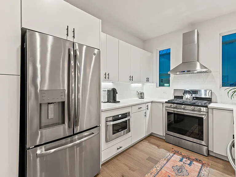 2606 Oaklawn Ave #2 — Photo 12