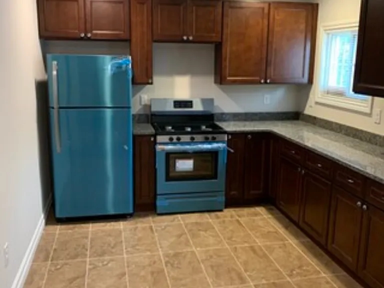 6012 Whittier St — Photo 2