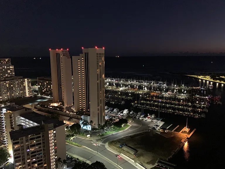 1650 Ala Moana Blvd #511 — Photo 13