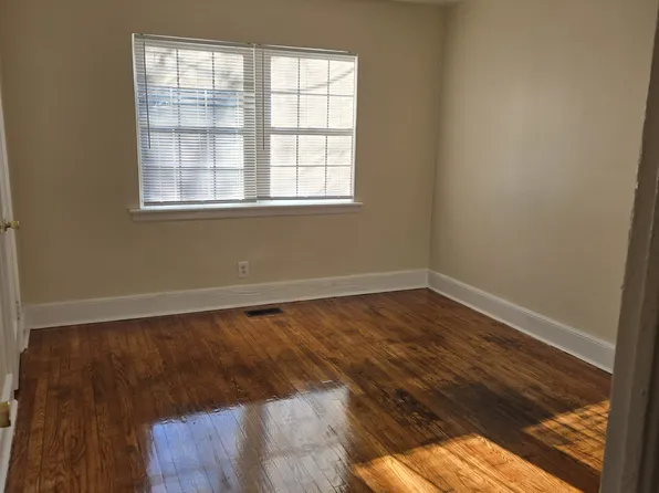2349 E 7th St, Charlotte, NC 28204