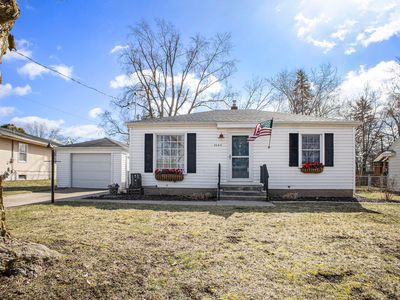 3044 Kensboro Ave NE, Grand Rapids, MI, 49505