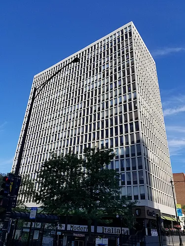 444 W Fullerton Pkwy #1104 Photo 1