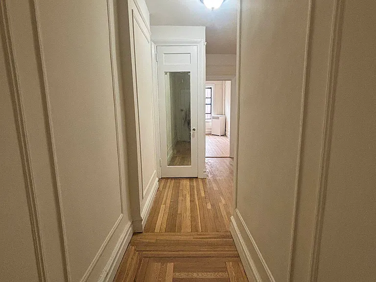 860 W 181st St #47A — Photo 10