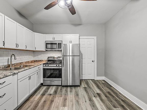 2nd image of 867 Hague Ave APT 1