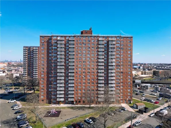 2475 West 16th Street image 1 of 14