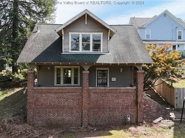 850 Springdale Dr, Charleston, WV 25302