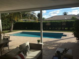 450 NW 14th Ct, Boca Raton, FL 33486
