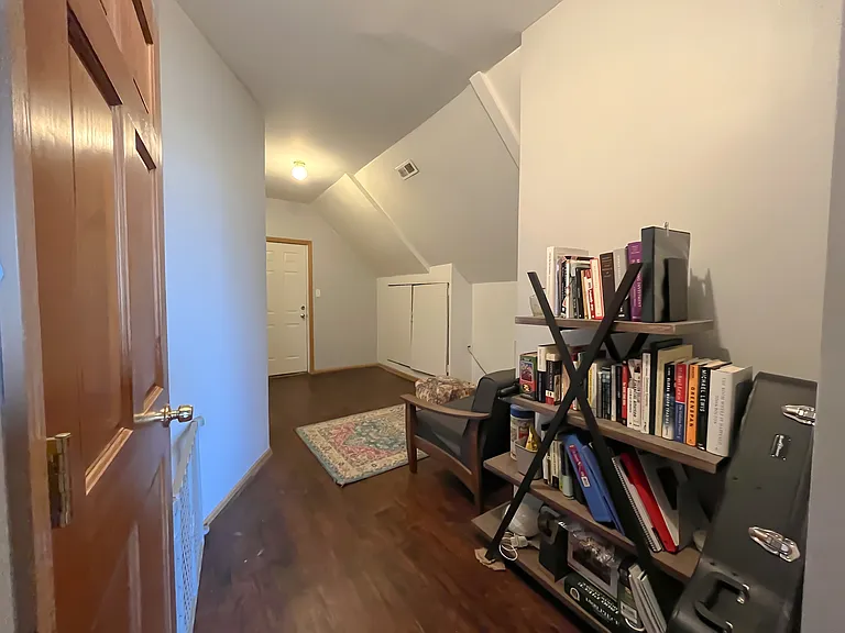 2541 W Cortland St #3 — Photo 15