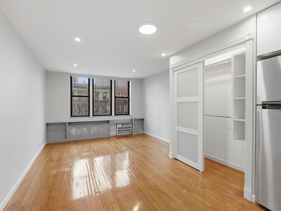1st image of 1628 2nd Ave APT 4B