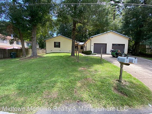 2nd image of 165 Victory Garden Dr #B