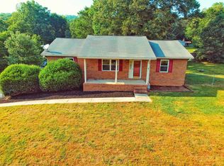 102 Noah Dr, Maynardville, TN 37807