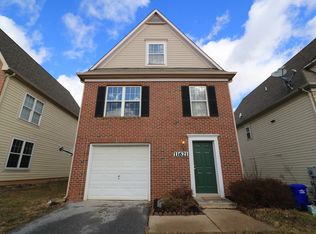 11621 Scarlet Leaf Cir, Germantown, MD 20876