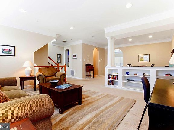 5th image of 1791 Wheyfield Dr #19-B