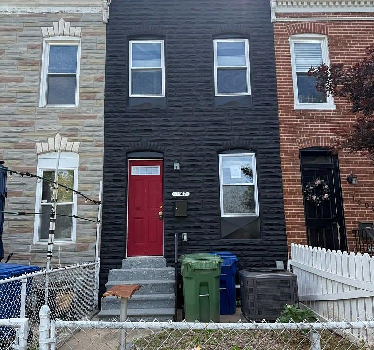 1st image of 1607 Race St