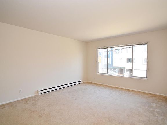 5th image of 1473 48th Ave APT 1