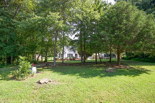 184 Olde Farm Rd Photo 1