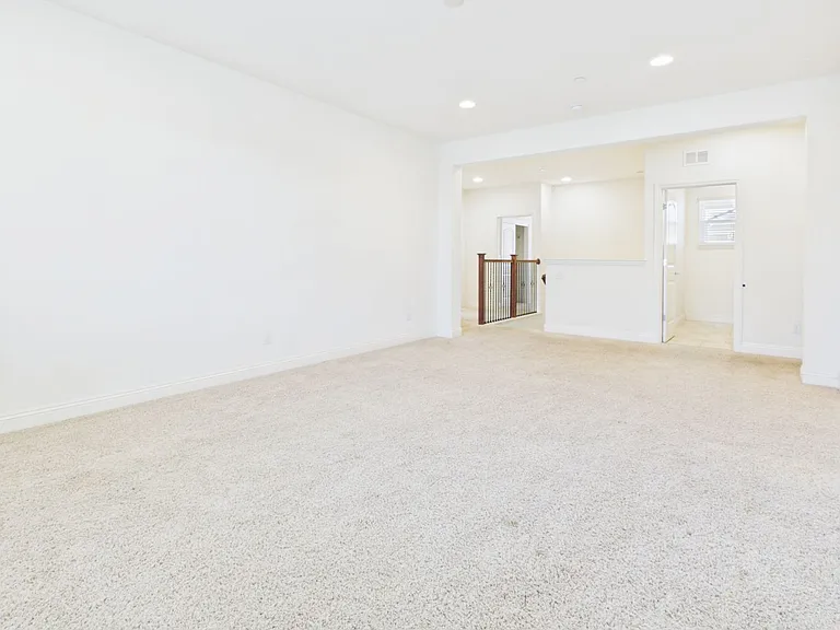 4085 David Loop — Photo 29