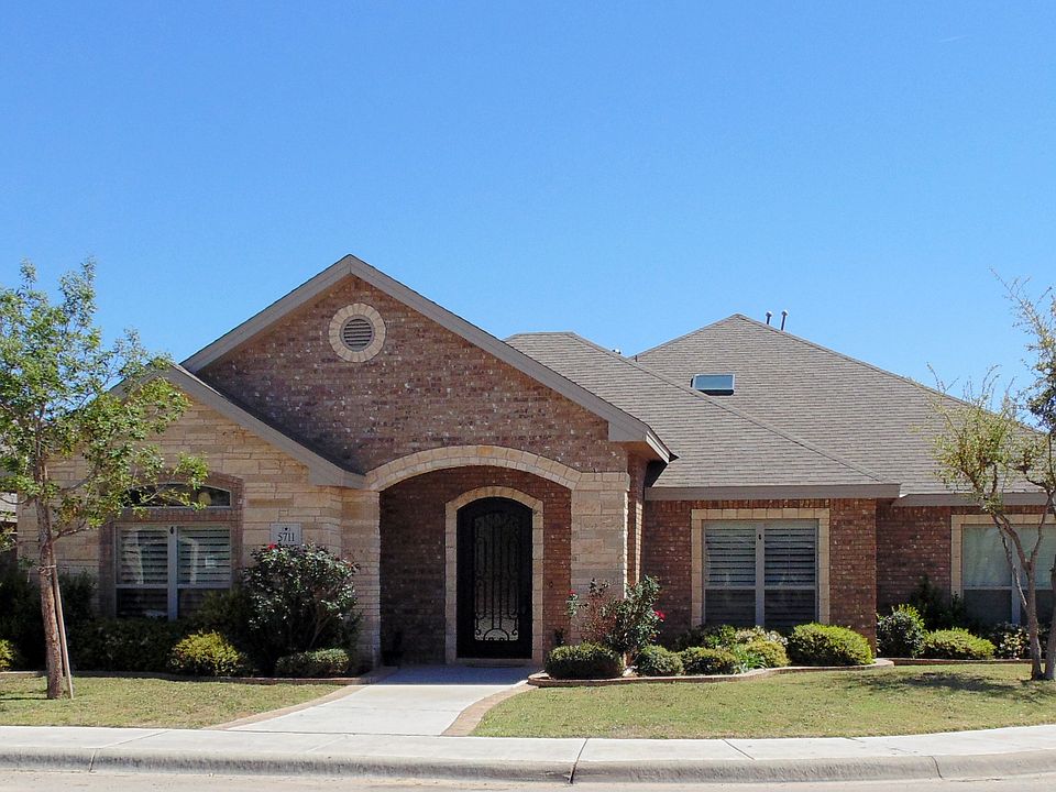 1st image of 5711 Carmel Ct
