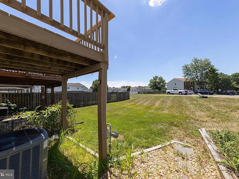174 Equestrian Dr — Photo 31