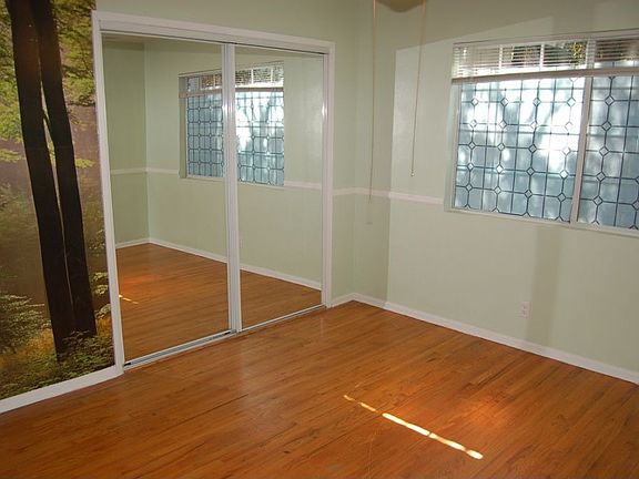 Bedroom (Front of house)