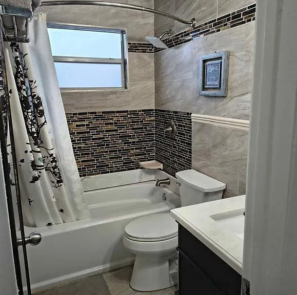 5741 SW 24th Ave #A — Photo 12