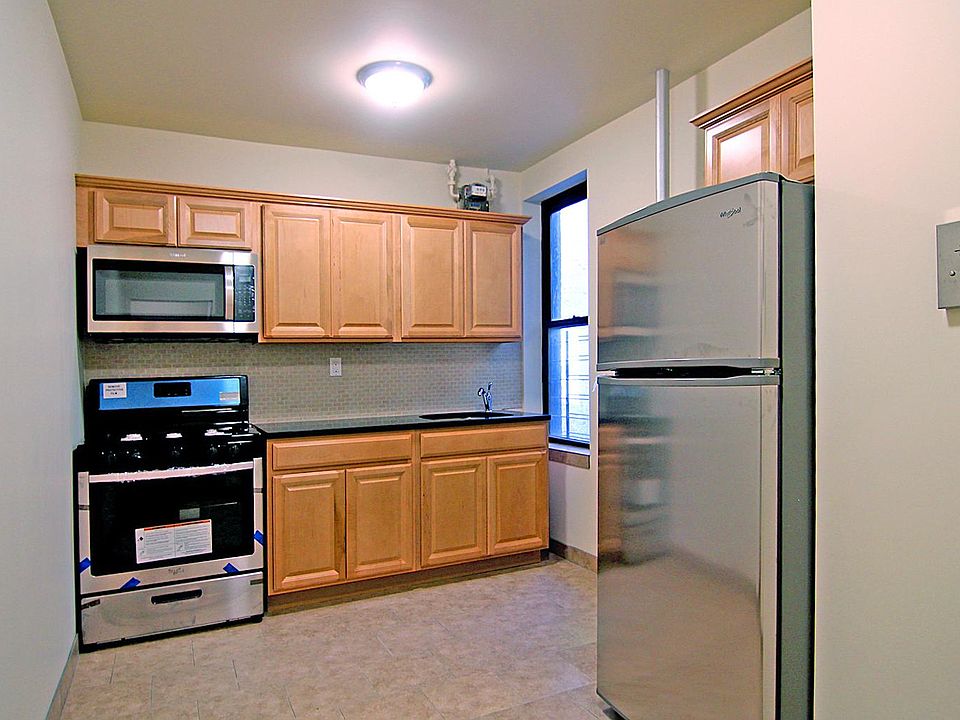 1st image of 2741 Sedgwick Ave APT 2F