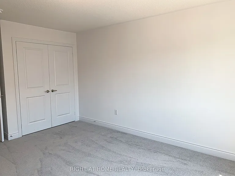 9 Mackenzie St — Photo 20