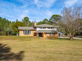 4985 McLaurin Rd, Wedgefield, SC 29168