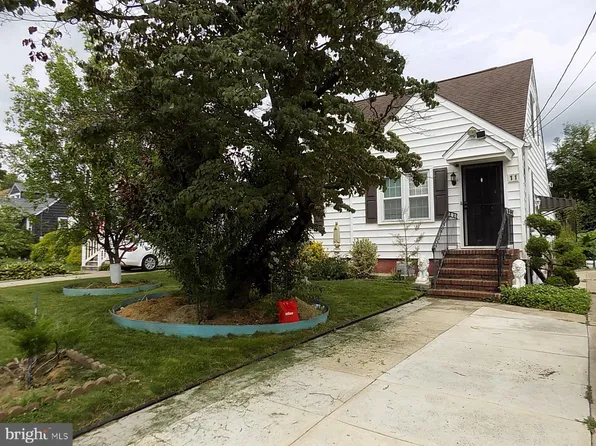 11 Rhode Island Ave, Cherry Hill, NJ 08002