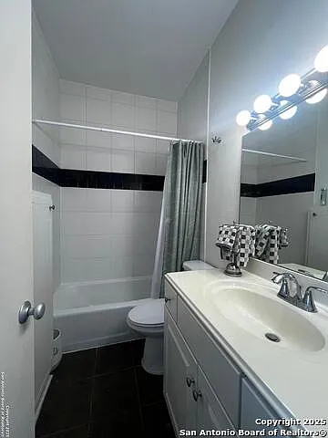 7707 Broadway St #24A — Photo 28