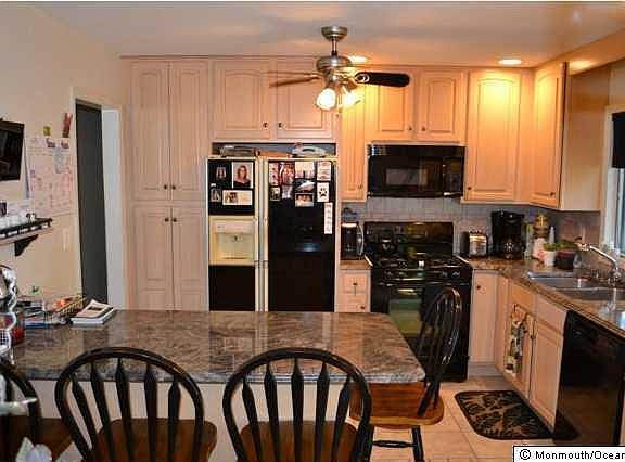 2nd image of 1844 Northwest Dr