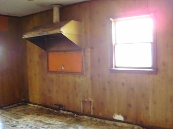 5th image of 2405 Cleo St