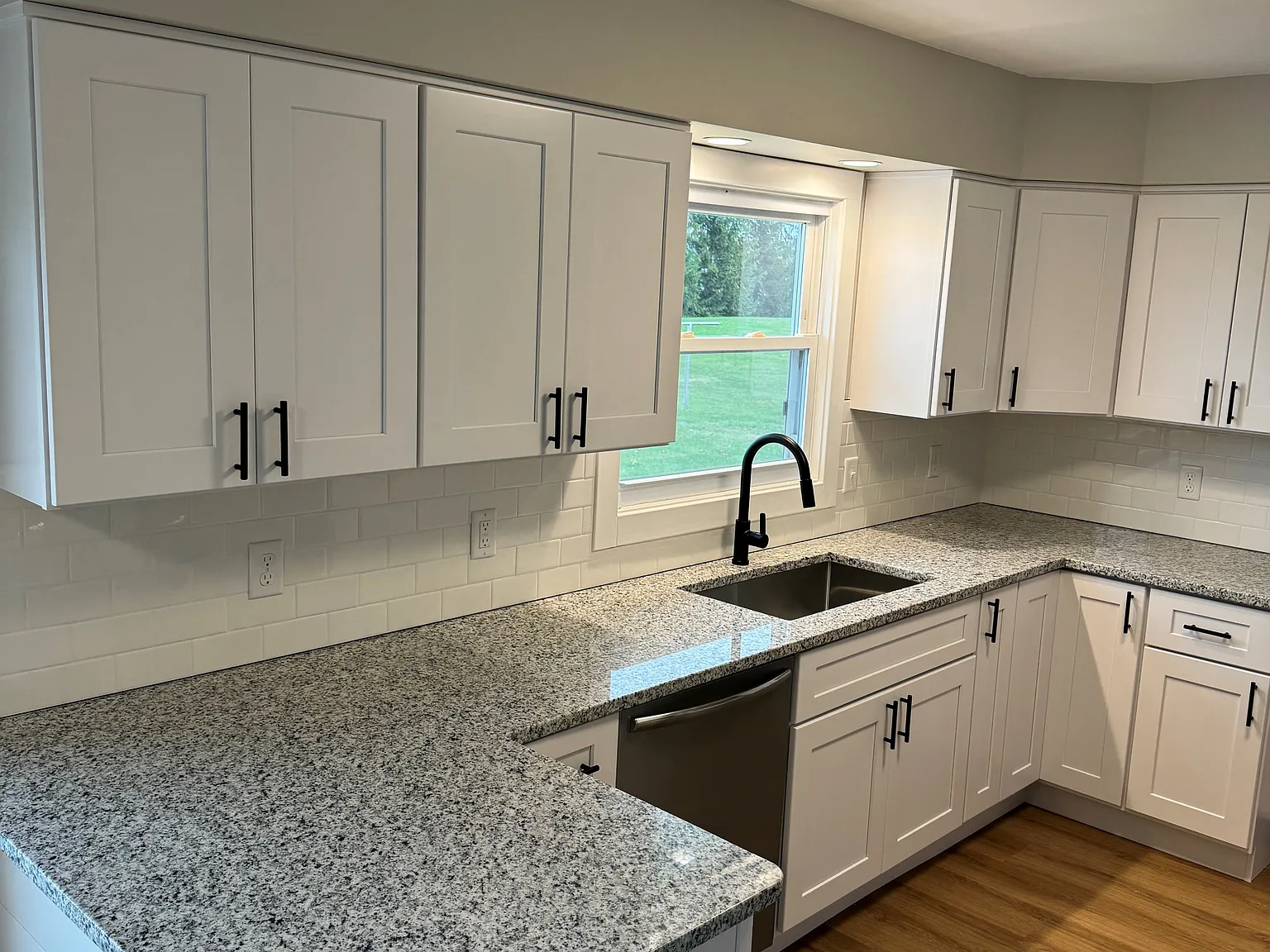 5945 Garfield Rd — Photo 1
